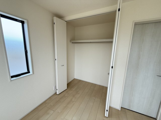 リーブルガーデンＳ第１前橋小屋原の収納|2階:洋室3収納です