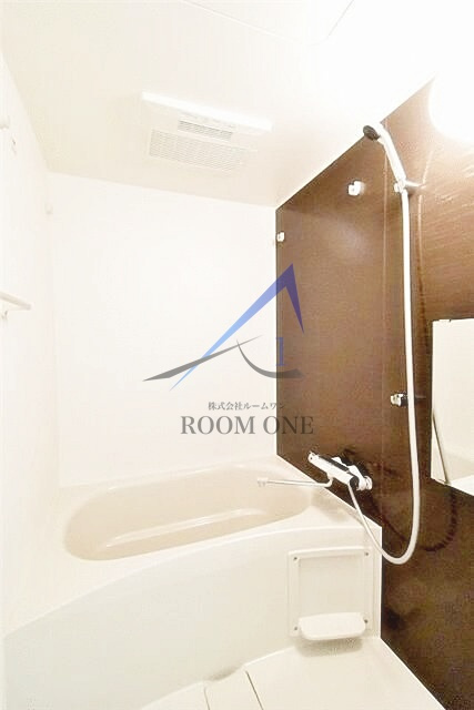 サザンフロント六町の浴室|お風呂です。