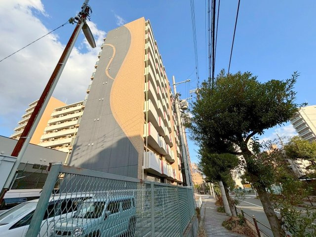 SEST新大阪の外観