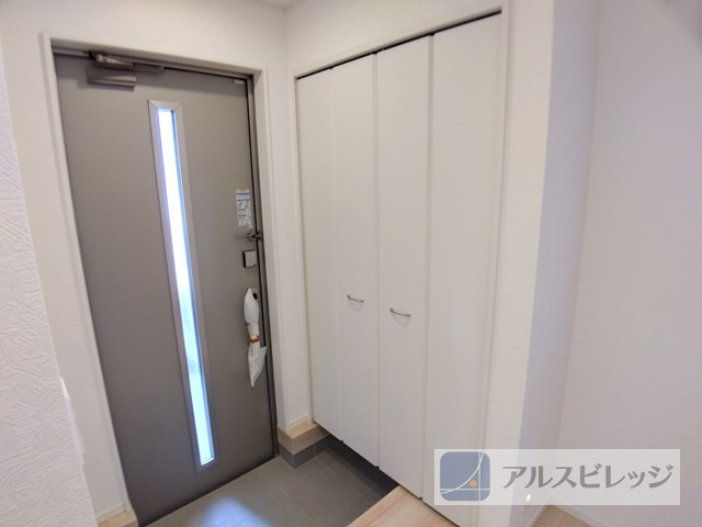 新築/朝霞市宮戸3丁目の玄関|シンプルで使いやすい玄関です