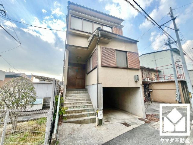 伏見区竹田七瀬川町の外観