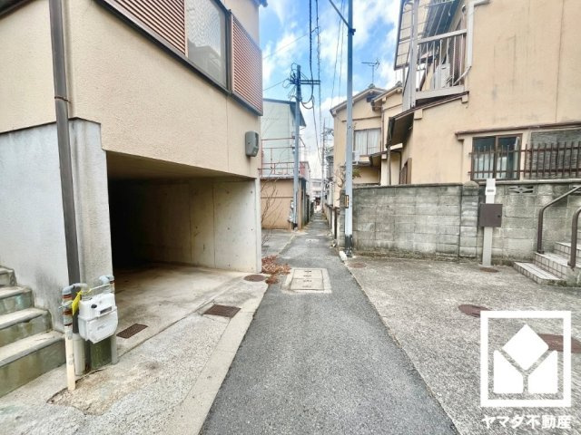 伏見区竹田七瀬川町の前面道路含む現地写真