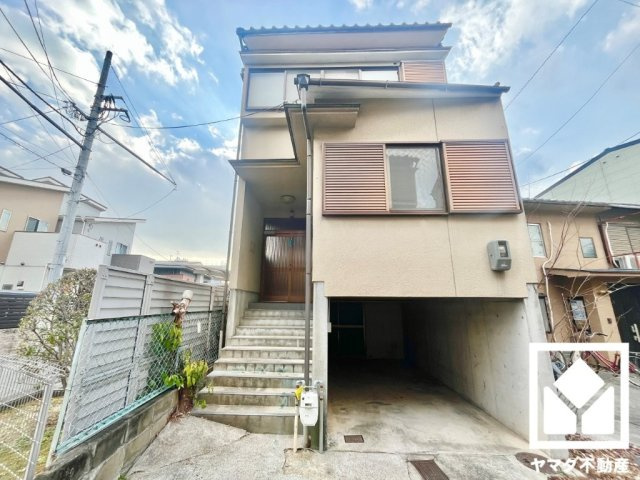 伏見区竹田七瀬川町の外観