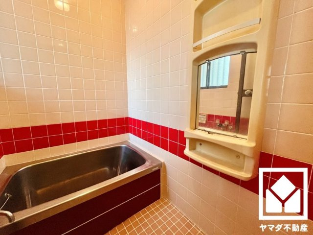 伏見区竹田七瀬川町の浴室