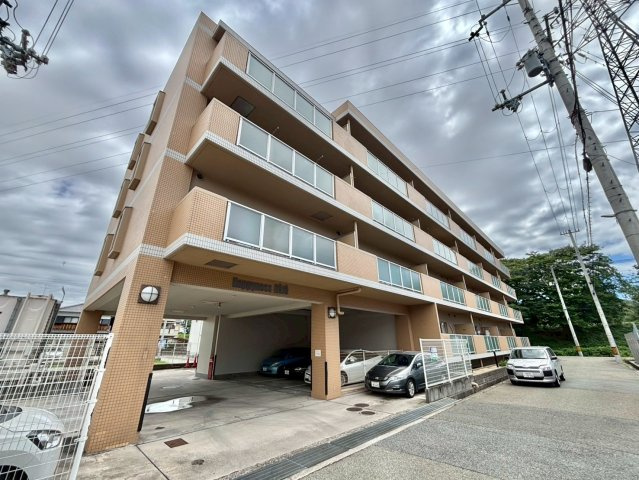 ハピネス北条の外観