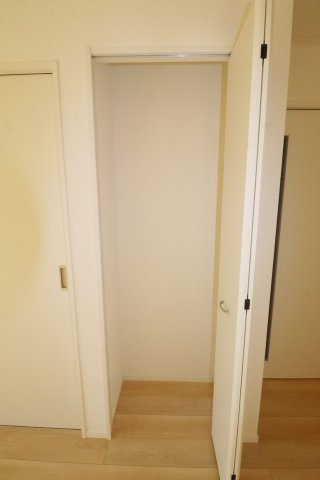 矢吹町八幡町第24　　　２号棟　　　善郷小学校、矢吹中学区の収納