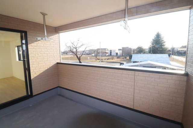 矢吹町八幡町第24　　　２号棟　　　善郷小学校、矢吹中学区のバルコニー