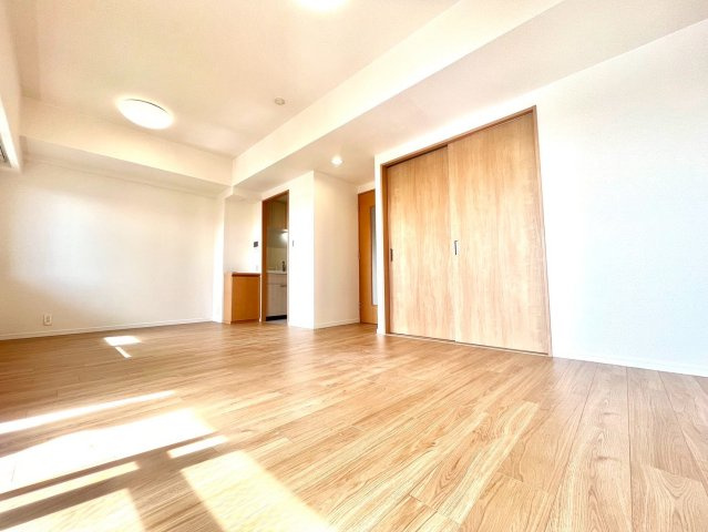 【居間・リビング】の画像