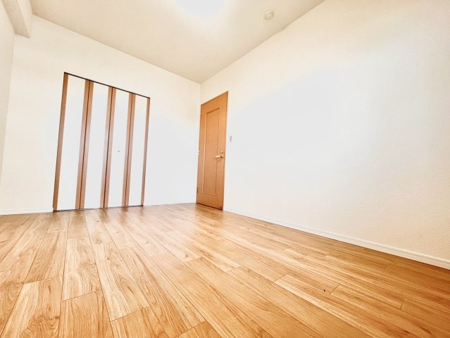 【洋室】の画像