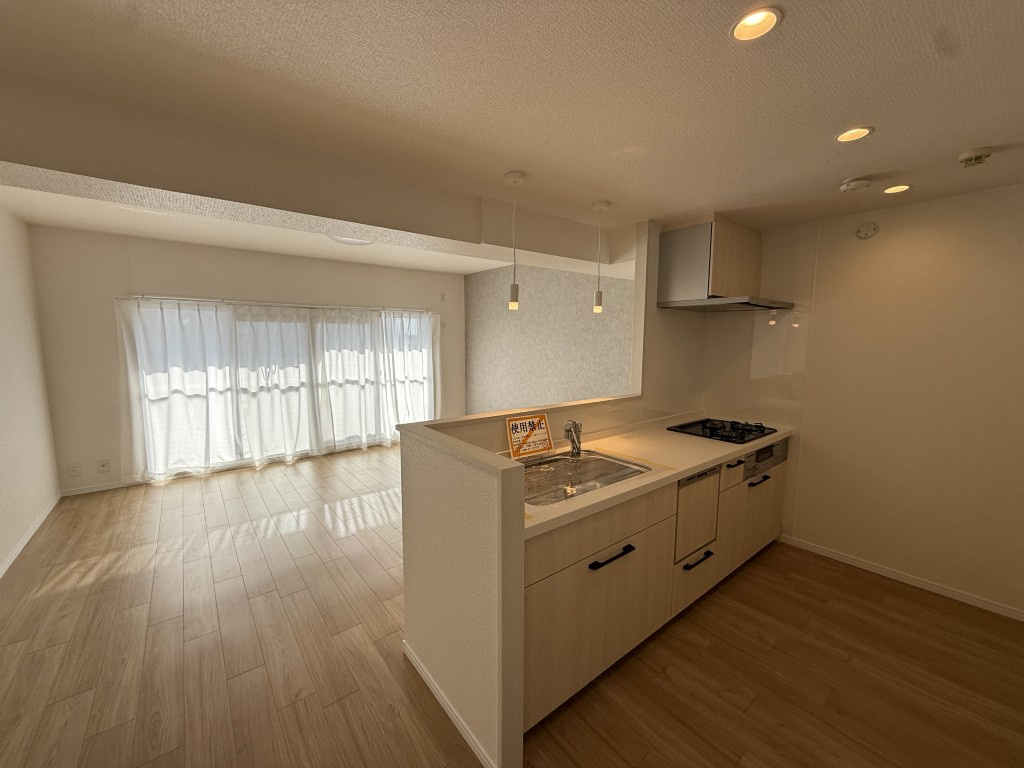 【居間・リビング】の画像