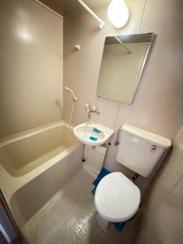 パル調布の浴室