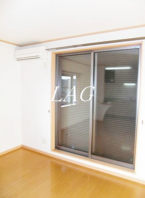 【居間・リビング】 | コーポティアラⅡ | 洋室です。