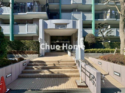 【エントランス】 | ハートフルシティ松戸六高台スクエア1 | 【エントランス】マンションのエントランスは、その物件の印象を決める、顔とも言える場所です。毎日通る場所ですからきれいなのが一番です。