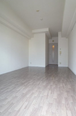 【内装】 | アンダーフォレスト