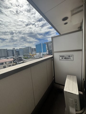 【バルコニー】