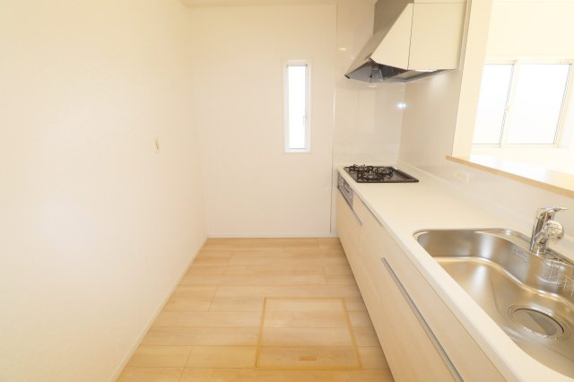 矢吹町八幡町第24　　　３号棟　　　善郷小学校、矢吹中学区のキッチン