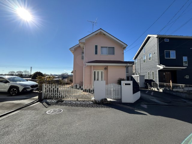 あきる野市草花中古戸建の駐車場