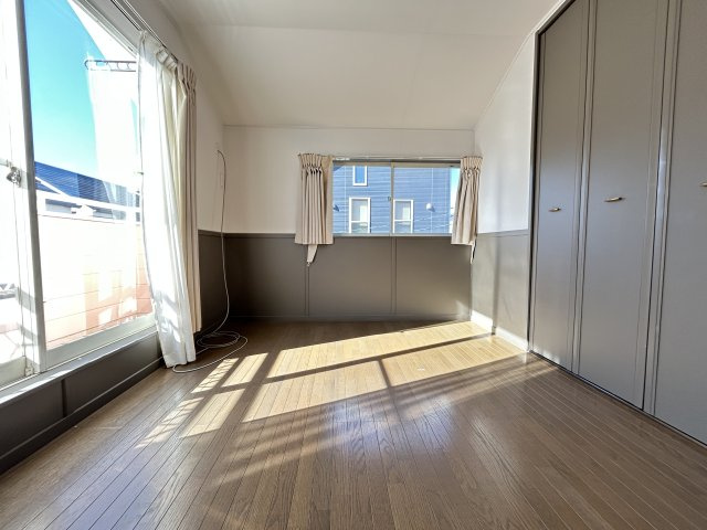あきる野市草花中古戸建の寝室