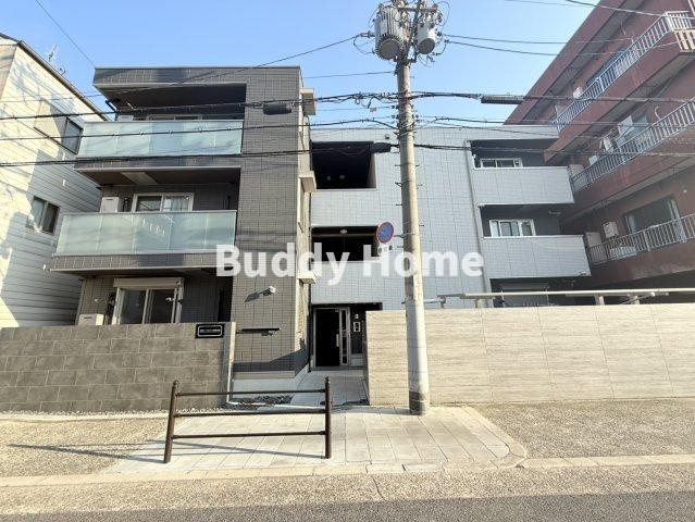 Clashist平野西North の外観