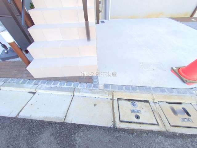 《仲介手数料無料》練馬区大泉町２丁目35-8新築一戸建て