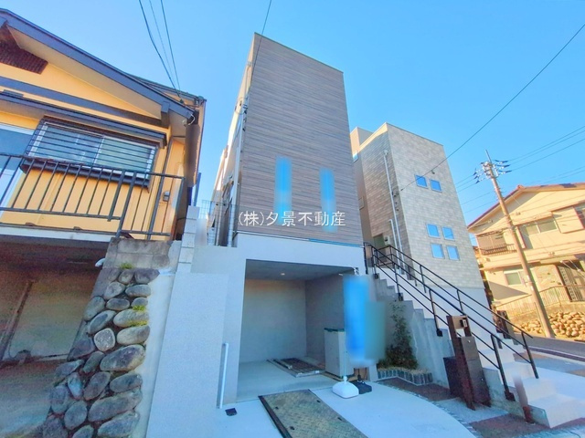 《仲介手数料無料》練馬区大泉町２丁目35-8新築一戸建て