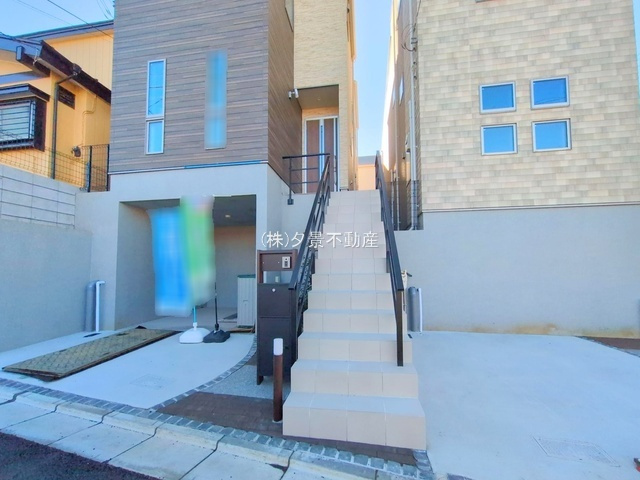 《仲介手数料無料》練馬区大泉町２丁目35-8新築一戸建て