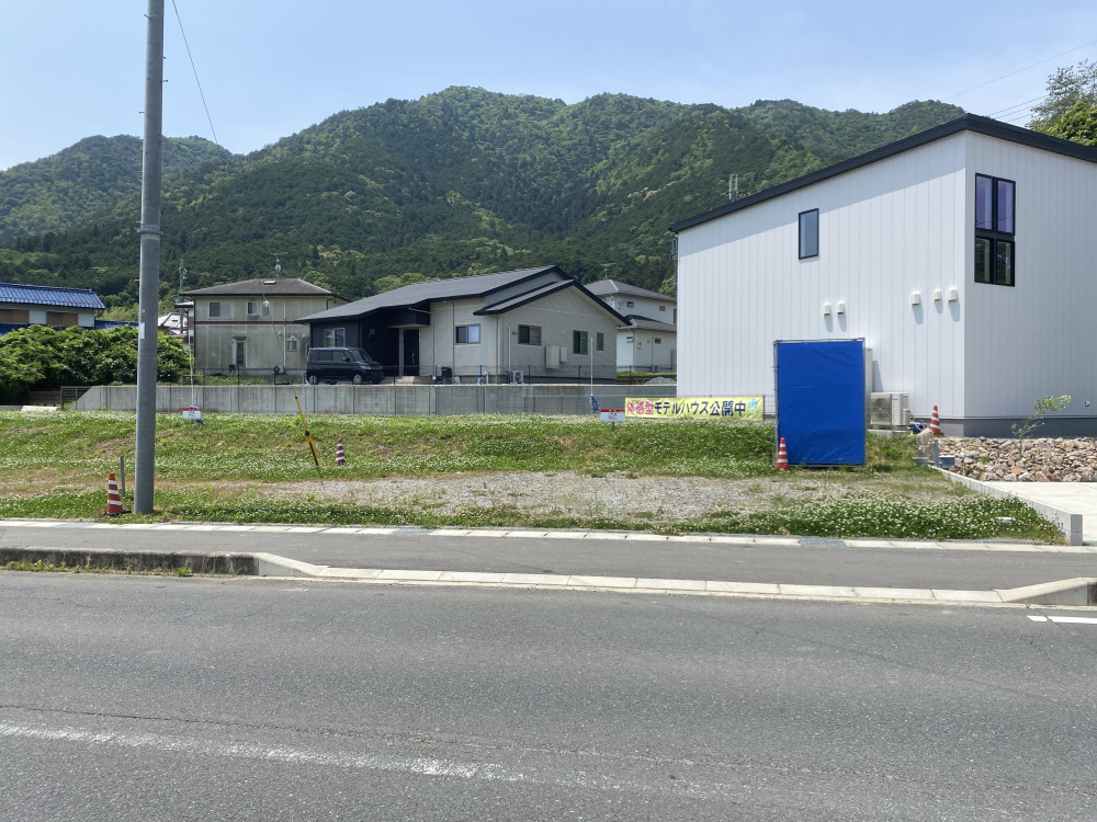丹波市春日町平松の売地