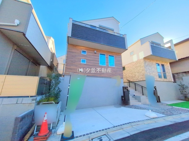 《仲介手数料無料》練馬区大泉町２丁目35-8新築一戸建て