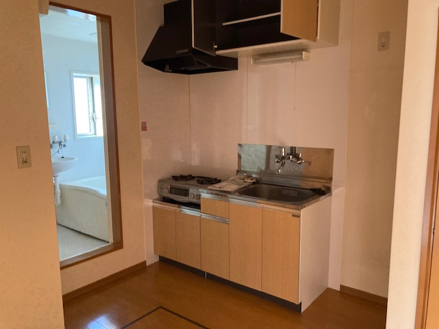 足立区神明南２丁目のアパートのキッチン|201