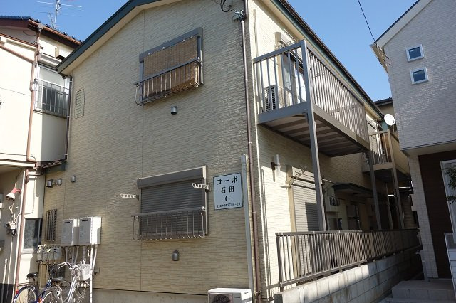 足立区神明南２丁目のアパートの外観