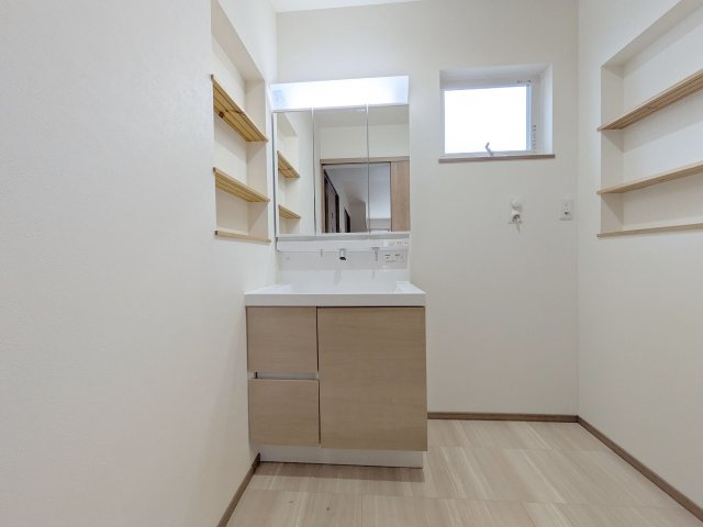 【独立洗面台】