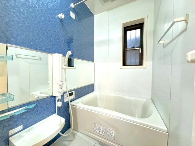 ２０２５年１１月リフォーム完了◆３沿線利用可◆周辺環境充実◆伏見区革屋町の浴室|浴室