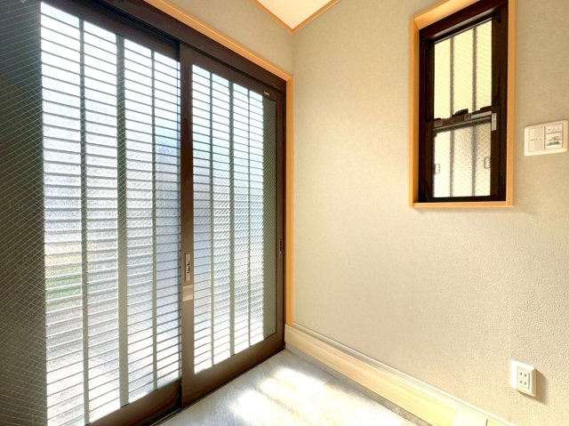 ２０２５年１１月リフォーム完了◆３沿線利用可◆周辺環境充実◆伏見区革屋町の玄関|玄関