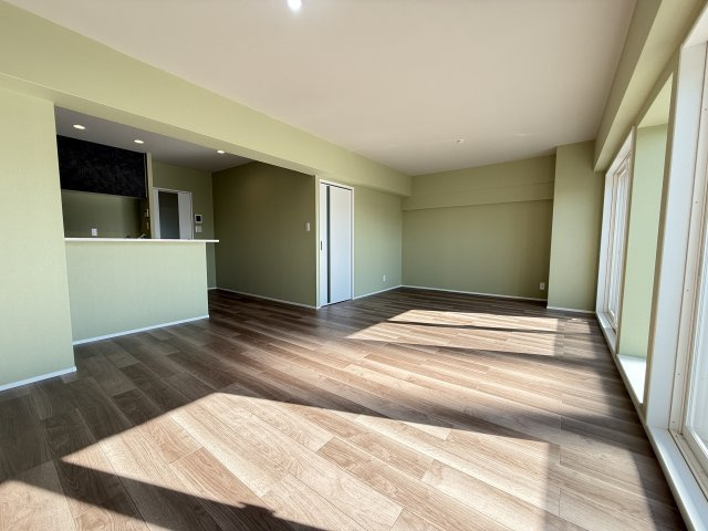 ユニハイツ朝霧の居間・リビング