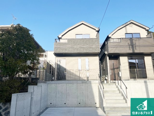 神戸市垂水区塩屋北町　新築一戸建ての外観|安心の10年保証！外観を美しく保ち、雨水で汚れを落とします！気になることがありましたら、お気軽にお問い合わせください！