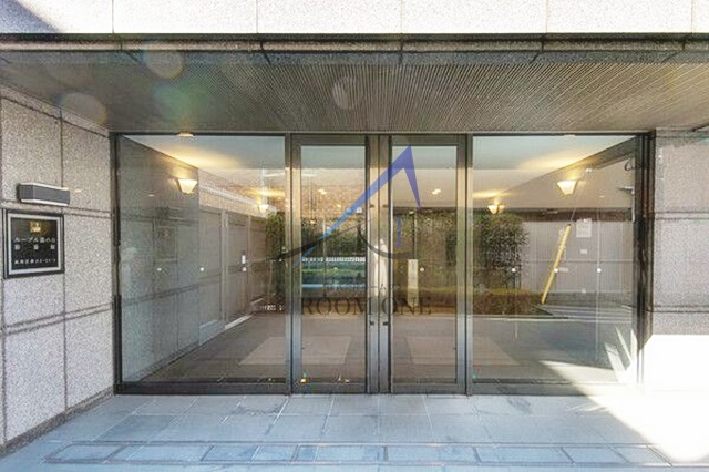 ルーブル溝の口参番館のエントランス|エントランスです。