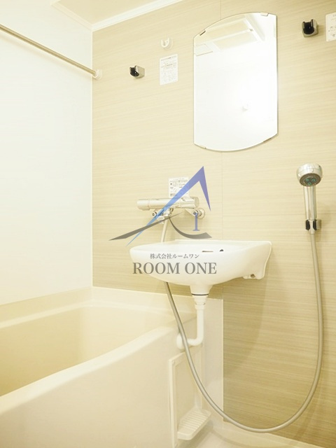 ルーブル溝の口参番館の浴室|お風呂です。