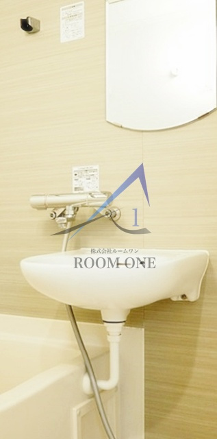 ルーブル溝の口参番館の洗面所|洗面台です。