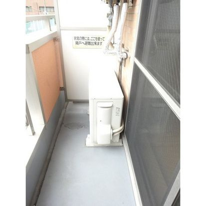 グランドール北上野のバルコニー