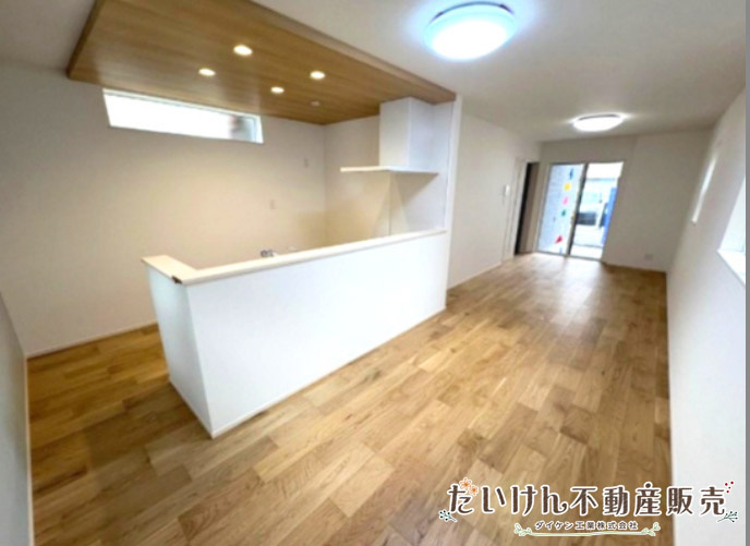 明石市第2中朝霧丘　未入居戸建の居間・リビング