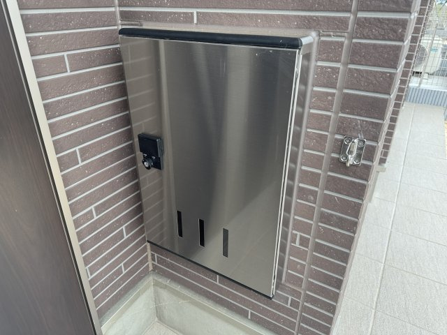 レサンス八街のその他共用部分|宅配ボックス（各部屋専用）