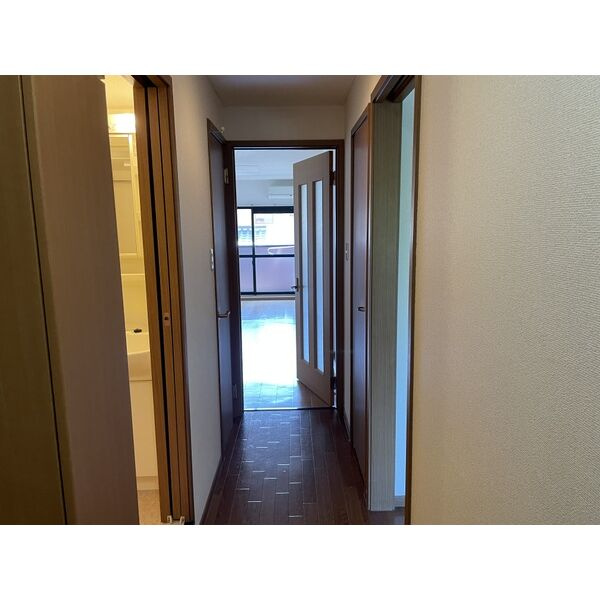 パルテール.Y　　刈谷市近郊の賃貸はクラスホーム刈谷店の玄関|同物件の別部屋になります。