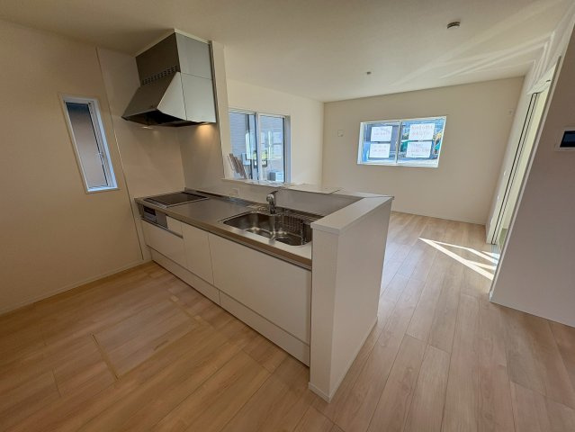 京都郡苅田町富久町2丁目　新築一戸建てのキッチン|カウンターキッチンで家族を見渡せます♪
【苅田町　新築戸建て】