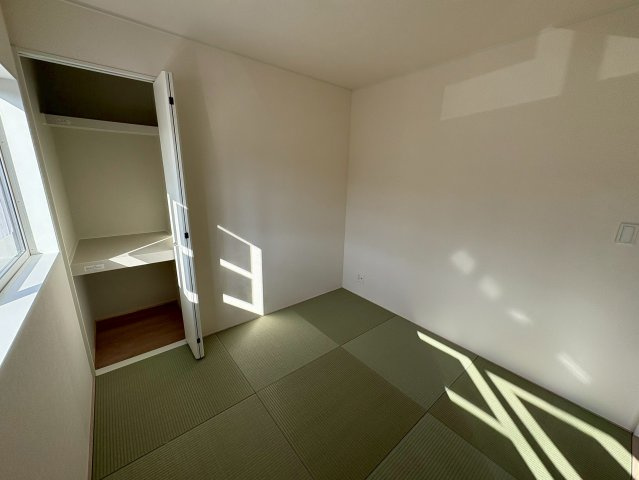 京都郡苅田町富久町2丁目　新築一戸建ての和室|現代風のオシャレな和室♪
【苅田町　新築戸建て】