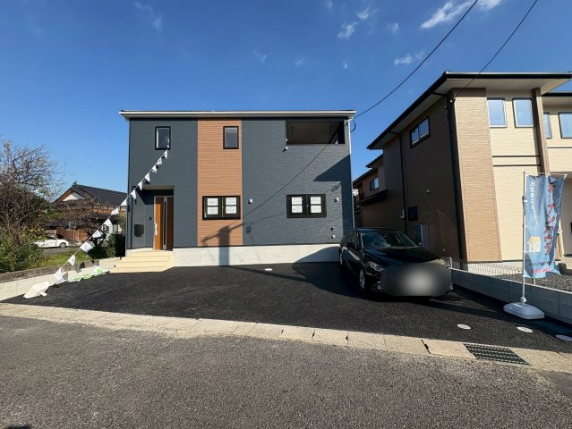 京都郡苅田町富久町2丁目　新築一戸建ての外観|駐車場は並列2~3台♪
【苅田町　新築戸建て】