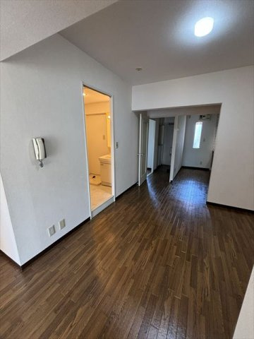 クレインパレス南大泉　B棟の居間・リビング