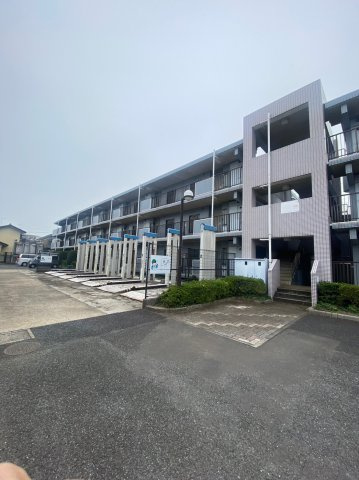 クレインパレス南大泉　B棟