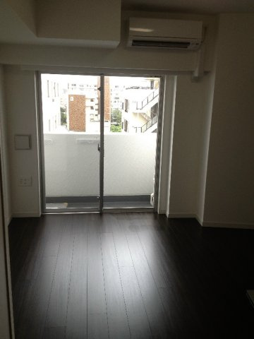 メインステージ亀戸Ⅳのバルコニー