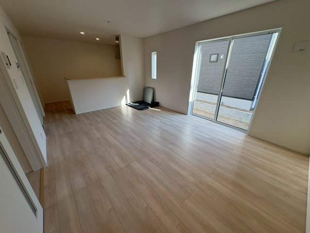 京都郡苅田町大字苅田　新築一戸建ての居間・リビング|家族団らんリビング♪
【苅田町　新築戸建て】