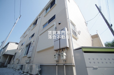 【外観】 | オレンジポピー | 2022年築、築浅